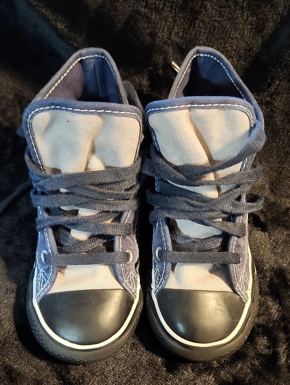 Converse Hi-Top Toddler Sz 10